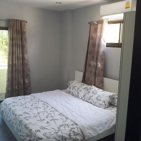 Living Room Apartments Bang Lut Beach Khaolak Bang Sak Номер фото